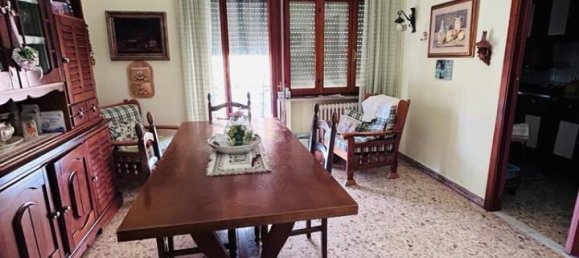11 rooms House in Aulla, Italy No. 117425 6