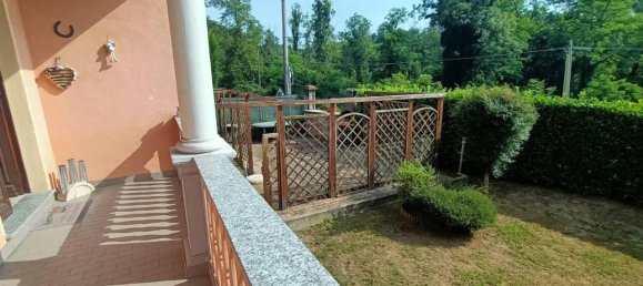 4 rooms Apartment in Villa del Bosco, Italy No. 20751 18