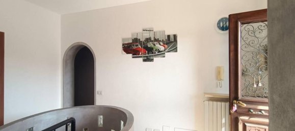 4 rooms Apartment in Villa del Bosco, Italy No. 20751 9