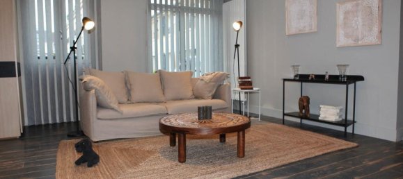 2 bedrooms Apartment in Chantilly, France No. 155670 3