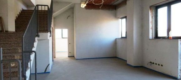 4-Zimmer Lagerhaus in Cento, Italy, Nr. 85574 29