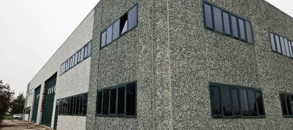 4-Zimmer Lagerhaus in Cento, Italy, Nr. 85574 37