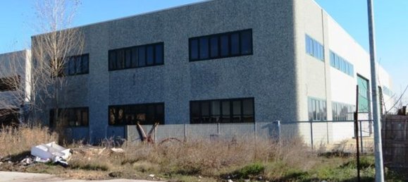 4-Zimmer Lagerhaus in Cento, Italy, Nr. 85574 2