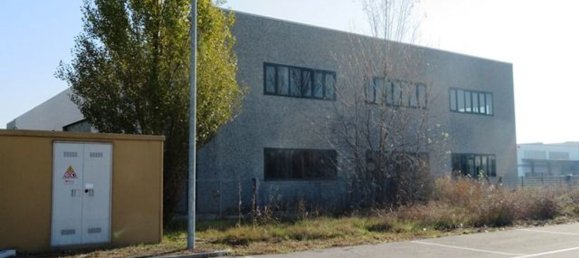 4-Zimmer Lagerhaus in Cento, Italy, Nr. 85574 31