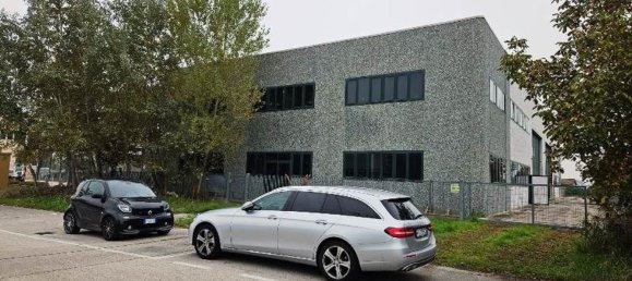 4-Zimmer Lagerhaus in Cento, Italy, Nr. 85574 39