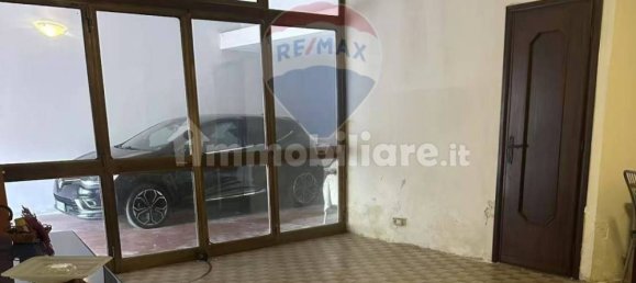 Apartamento de 2 dormitorios en Gallarate, Italy No. 324891 21