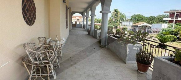 15-salle Villa à Somma Vesuviana, Italy No. 34594 9