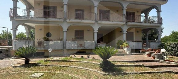 15-salle Villa à Somma Vesuviana, Italy No. 34594 6