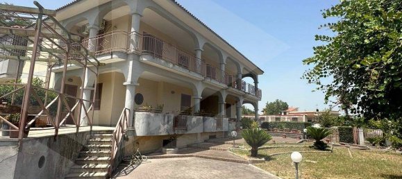 15-salle Villa à Somma Vesuviana, Italy No. 34594 11