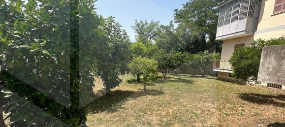 15-salle Villa à Somma Vesuviana, Italy No. 34594 8