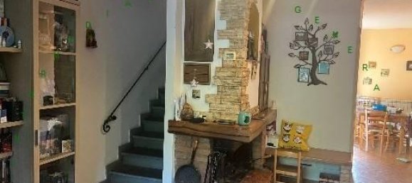 4 rooms Villa in Dicomano, Italy No. 72476 3