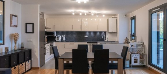 3 bedrooms Apartment in Nogent-sur-Marne, France No. 321783 7