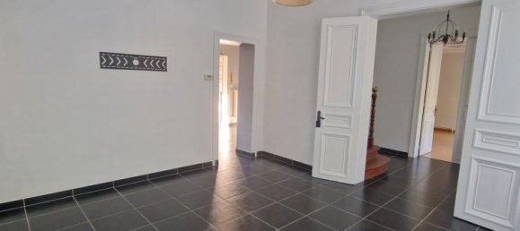 5-Zimmer Haus in Anzin, France, Nr. 223374 2
