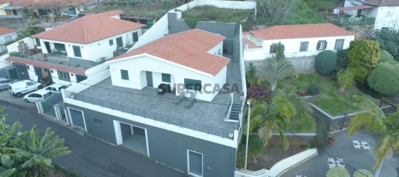 3 bedrooms House in Funchal, Portugal No. 155648 4