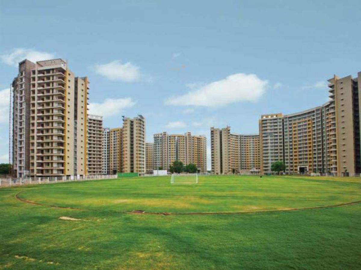 3 bedrooms House in Amdavad, India No. 23097