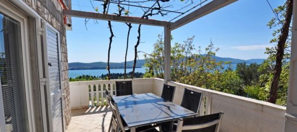 6 bedrooms Commercial property in Tivat, Montenegro No. 163 17