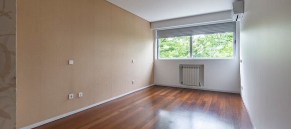 4 Schlafzimmer Wohnung in Porto, Portugal, Nr. 131007 25