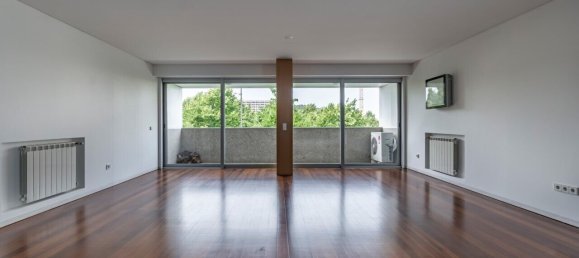 4 Schlafzimmer Wohnung in Porto, Portugal, Nr. 131007 4