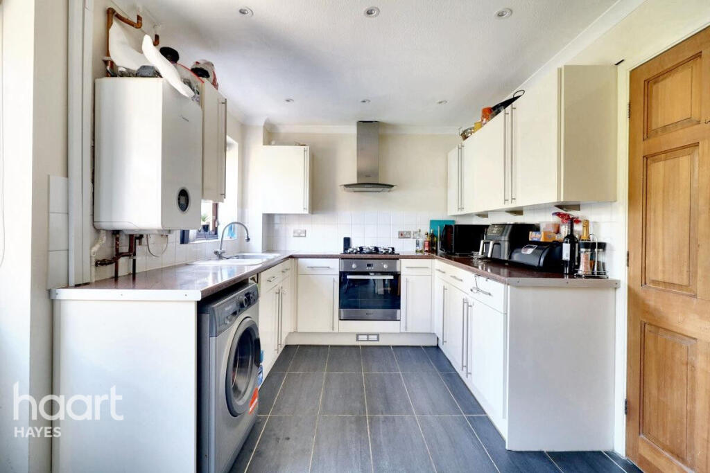 2 Schlafzimmer Haus in Hayes, United Kingdom, Nr. 5080