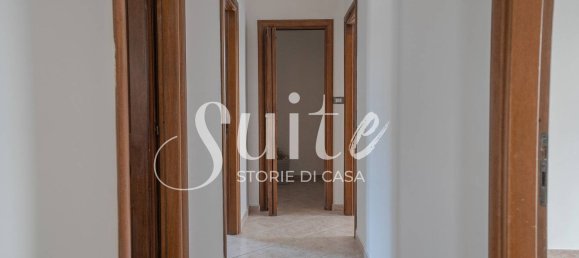 Apartamento de 4 divisões em Palermo, Italy N.º 222550 8