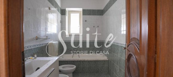 Apartamento de 4 divisões em Palermo, Italy N.º 222550 14