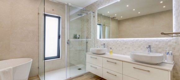 4 bedrooms House in Budens, Portugal No. 130022 36