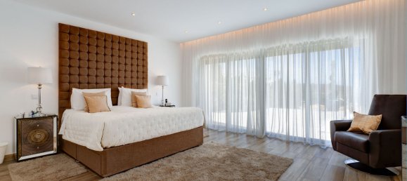 4 bedrooms House in Budens, Portugal No. 130022 32