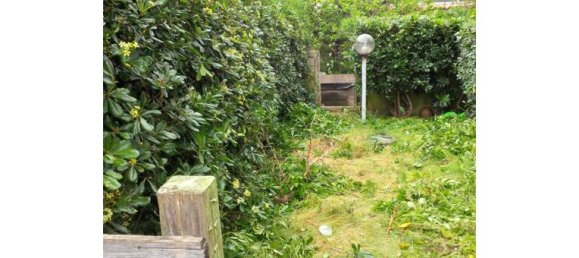 3 bedrooms House in Anzio, Italy No. 254033 5