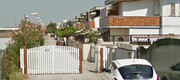 3 bedrooms House in Anzio, Italy No. 254033 7