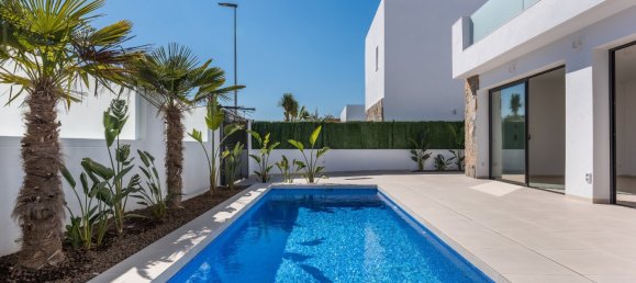 Villa de 3 dormitorios en Santiago de la Ribera, Spain No. 9272 10