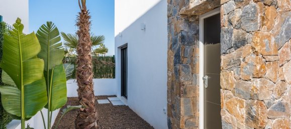 Villa de 3 dormitorios en Santiago de la Ribera, Spain No. 9272 6