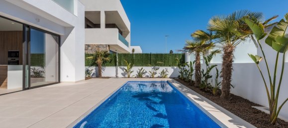 Villa de 3 dormitorios en Santiago de la Ribera, Spain No. 9272 9