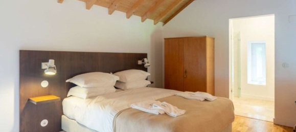 Дом с 14 спальнями в Колариш, Португалия № 121862 13