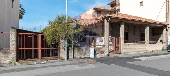 4-Zimmer Villa in Camporotondo Etneo, Italy, Nr. 33094 2