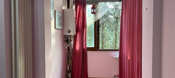 2 rooms Apartment in Rome, Italy No. 219909 10