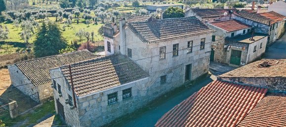 Casa de 3 dormitorios en Travancinha, Portugal No. 30166 2