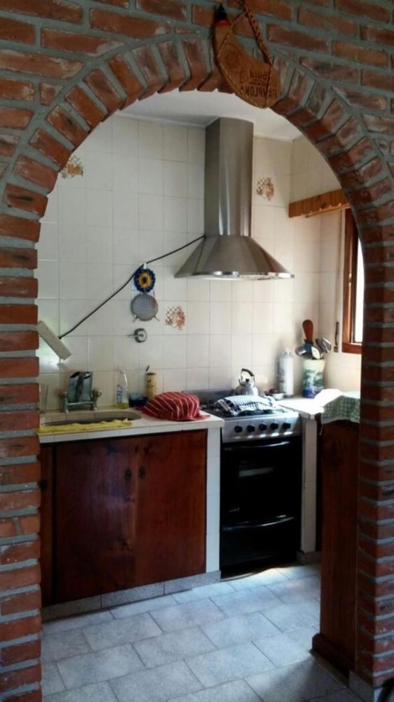 3 bedrooms House in Mar del Plata, Argentina No. 101280