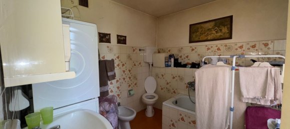 5 bedrooms House in Terenzo, Italy No. 343548 6