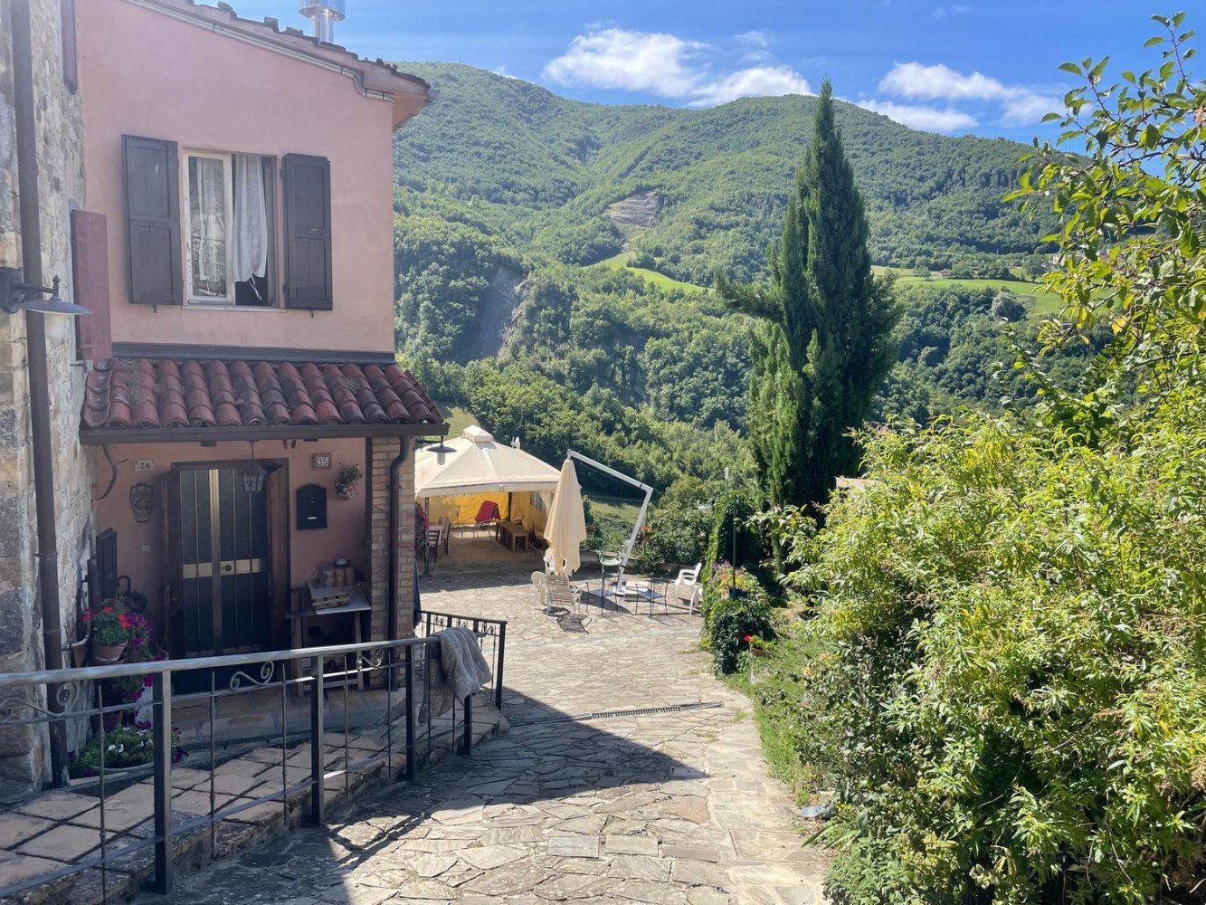 5 bedrooms House in Terenzo, Italy No. 343548