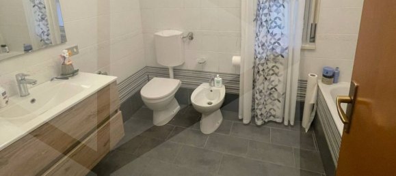 Apartamento de 4 habitaciónes en Messina, Italy No. 23801 13