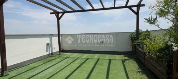 4 bedrooms Penthouse in Madrid, Spain No. 159803 24