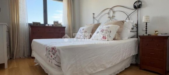 4 bedrooms Penthouse in Madrid, Spain No. 159803 10
