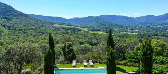 6 bedrooms Villa in Le Plan-de-la-Tour, France No. 1671 3