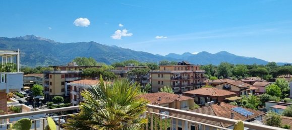 Ático de 2 dormitorios en Massa, Italy No. 295173 11