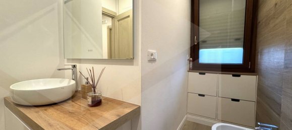 Apartamento T2 em Casalecchio di Reno, Italy N.º 17321 26