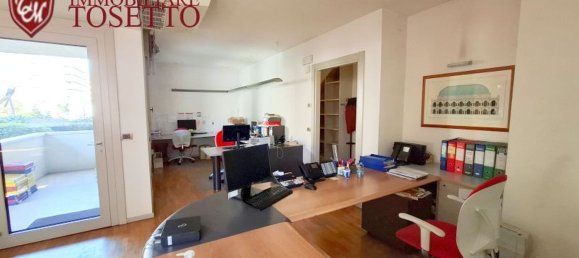 160m² Office in Vicenza, Italy No. 345293 8