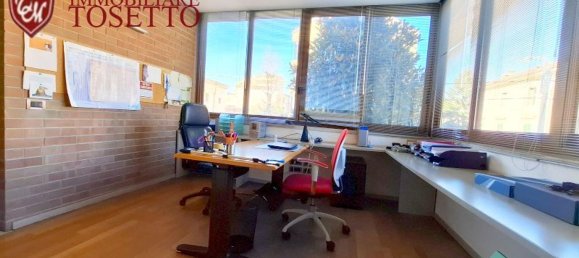 160m² Office in Vicenza, Italy No. 345293 16