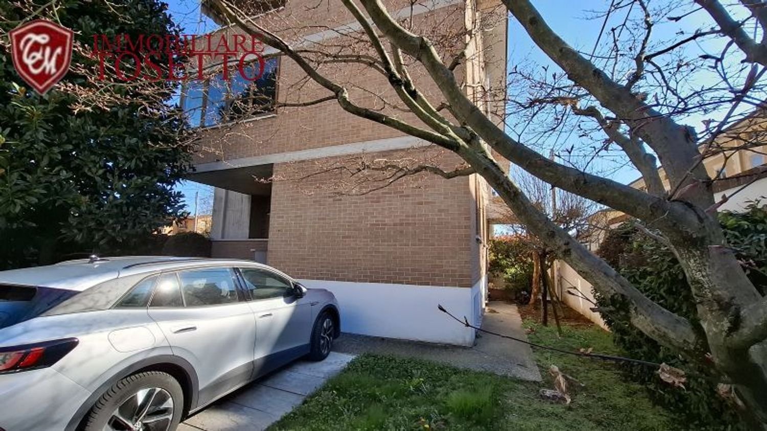 160m² Office in Vicenza, Italy No. 345293