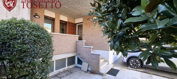 160m² Office in Vicenza, Italy No. 345293 3