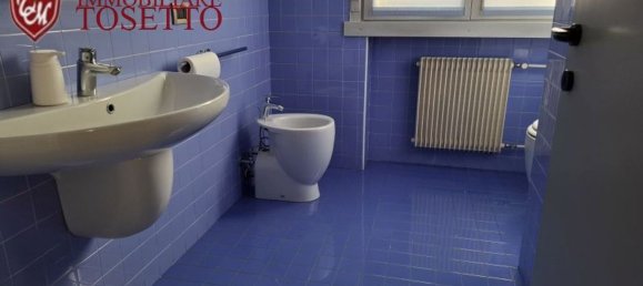 160m² Office in Vicenza, Italy No. 345293 9